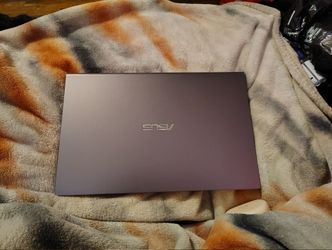 Asus 15.6" Laptop