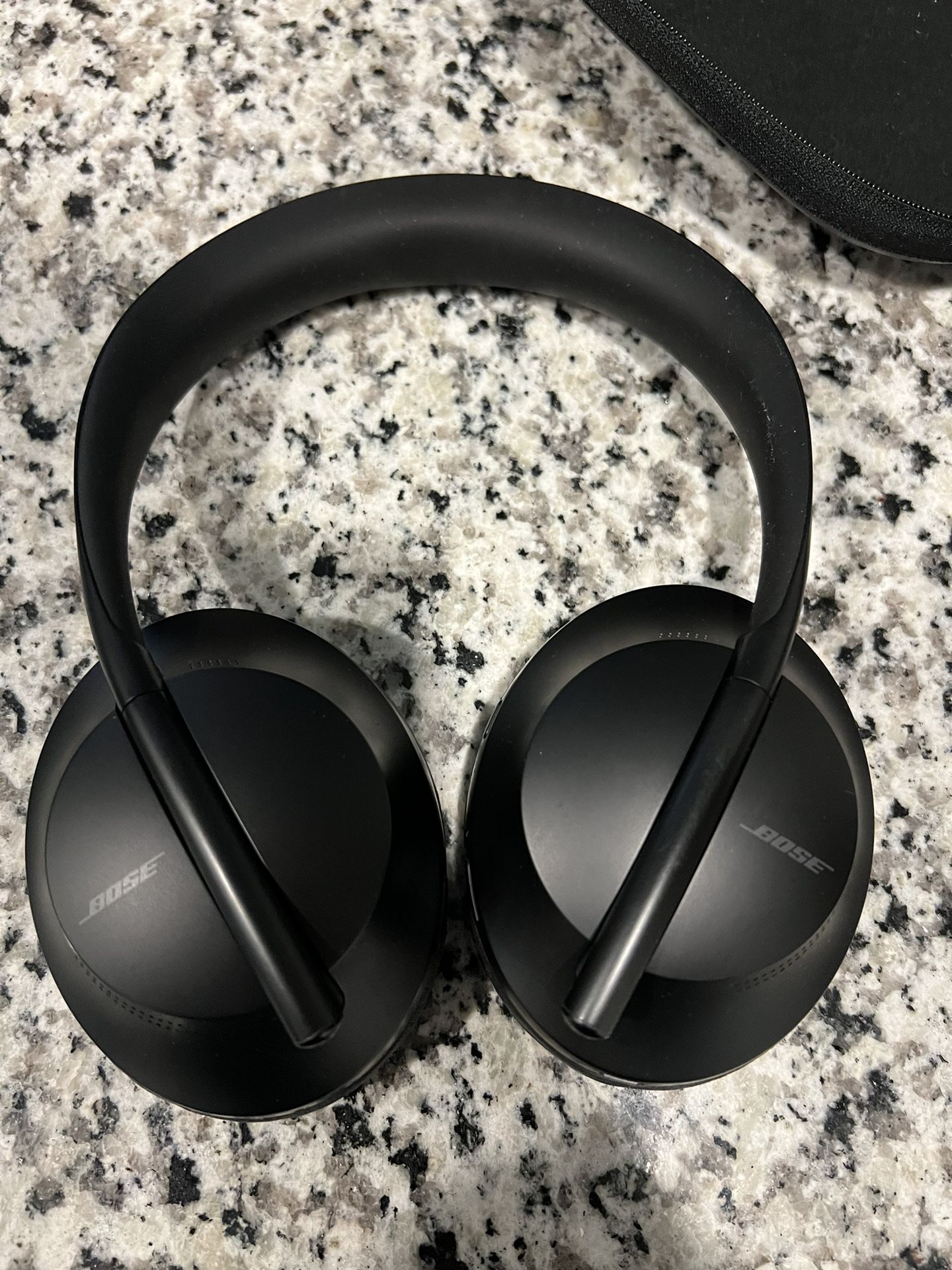 Bose Noise Cancelling Headphones (NC700)