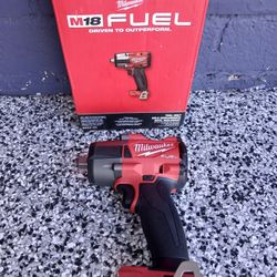 IMPACT WRENCH 1/2" MILWAUKEE TOOL ONLY 