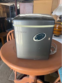 Ice maker