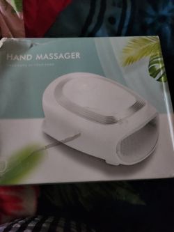 Hand massager