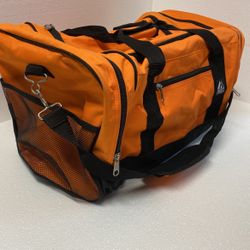 Traveling Duffel Bag 