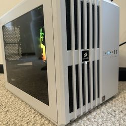Budget Gaming PC / Ryzen 5 4500 / 16GB / 1Tb ssd/ GTX 1650 + Mouse keyboard