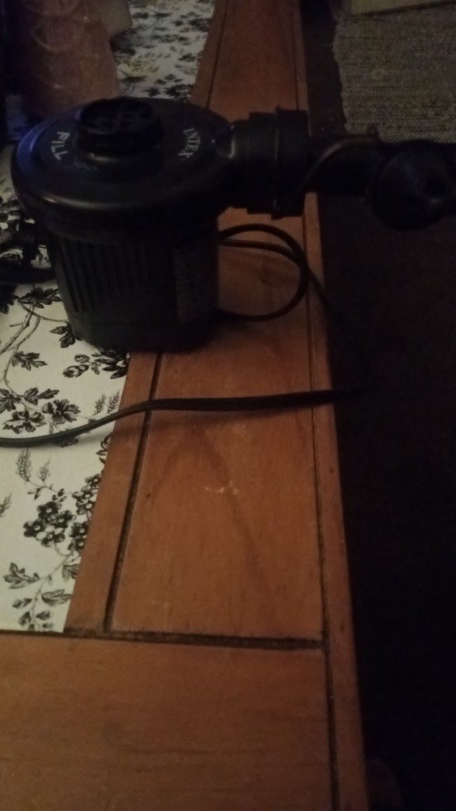 Air Pump Good Condition $10.00