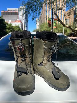 Men’s size 9 K2 Boundry snowboard boot