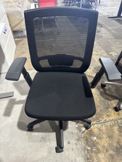 Task Chair 