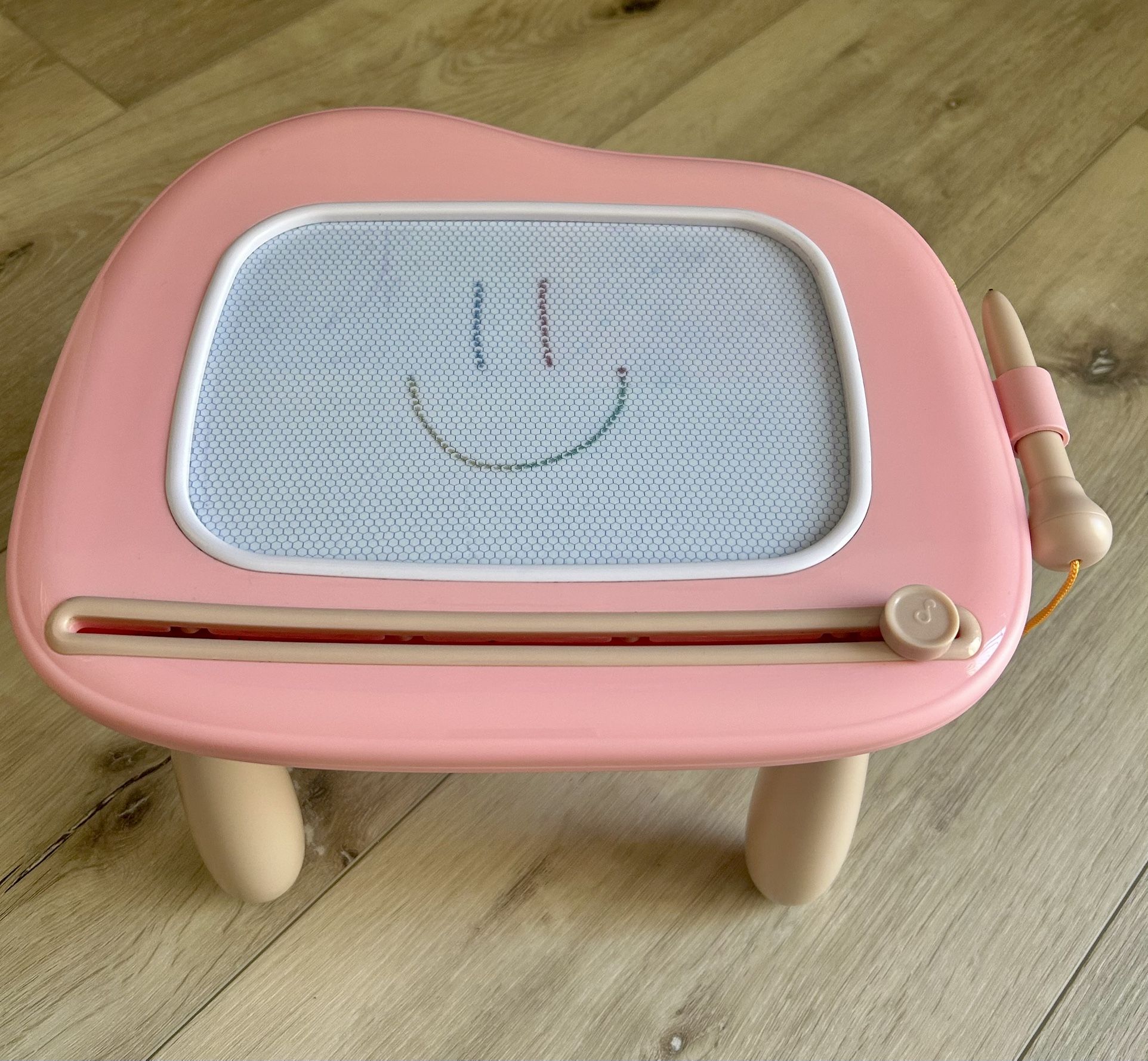 Kids Magnetic Drawing Pad