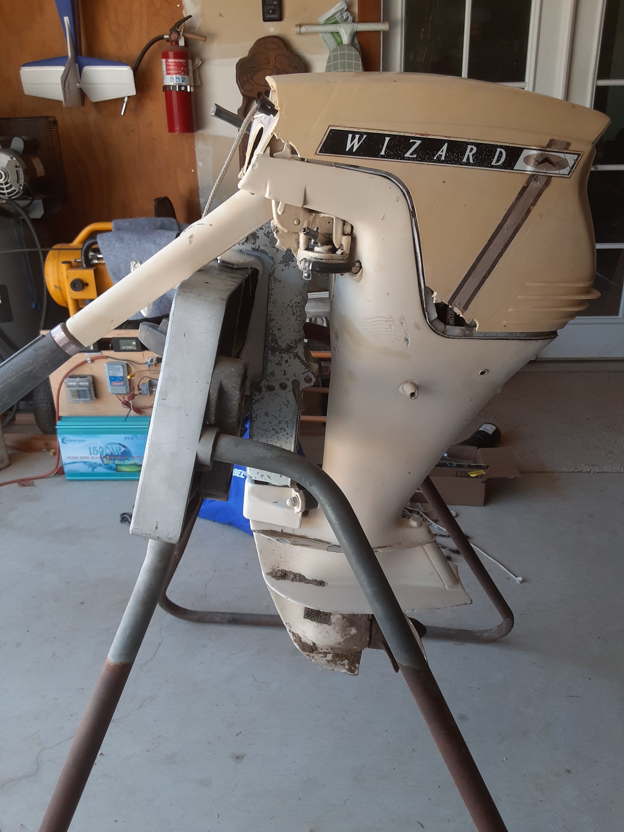 McCulloch Wizard 7.5 hp outboard motor