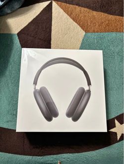 AirPods Max (BRAND NEW)
