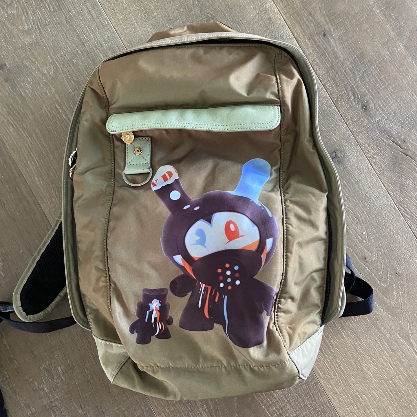 Kidrobot Backpack for Sale in Boca Raton, FL - OfferUp