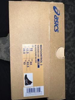 Matcontrol 3 asics shoes size 11 barely used