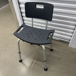 Lightweight Bath Chair 