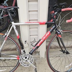 Fuji Pro Series Roubaix