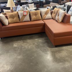Sectional 799 new
