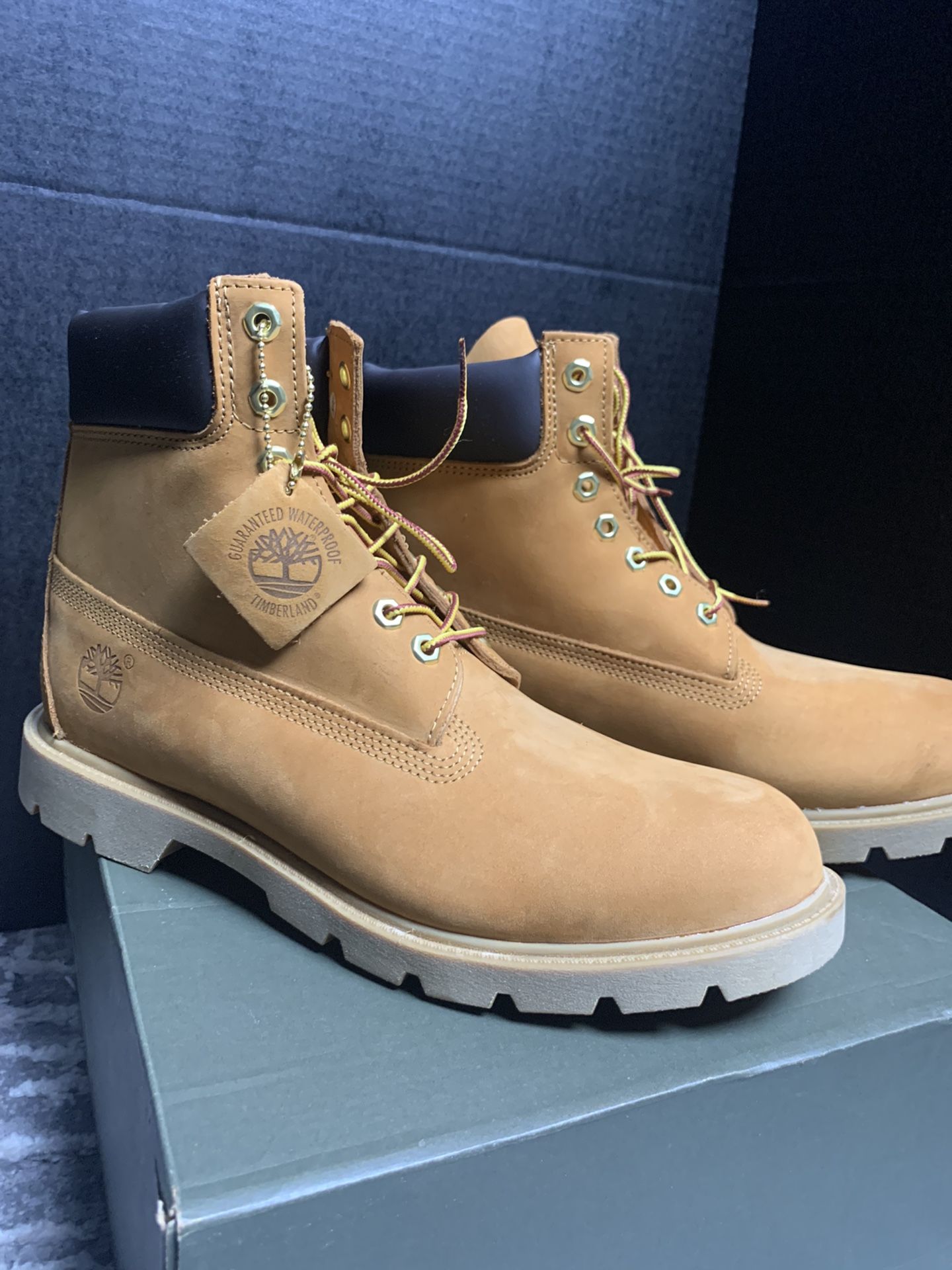 Timberland Boots - Wheat 10.5(Brand New)