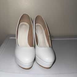 white heels size 6
