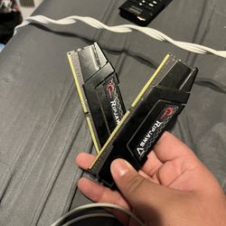 g.skill ripjaws ddr4 32 gbs 3600mhz 