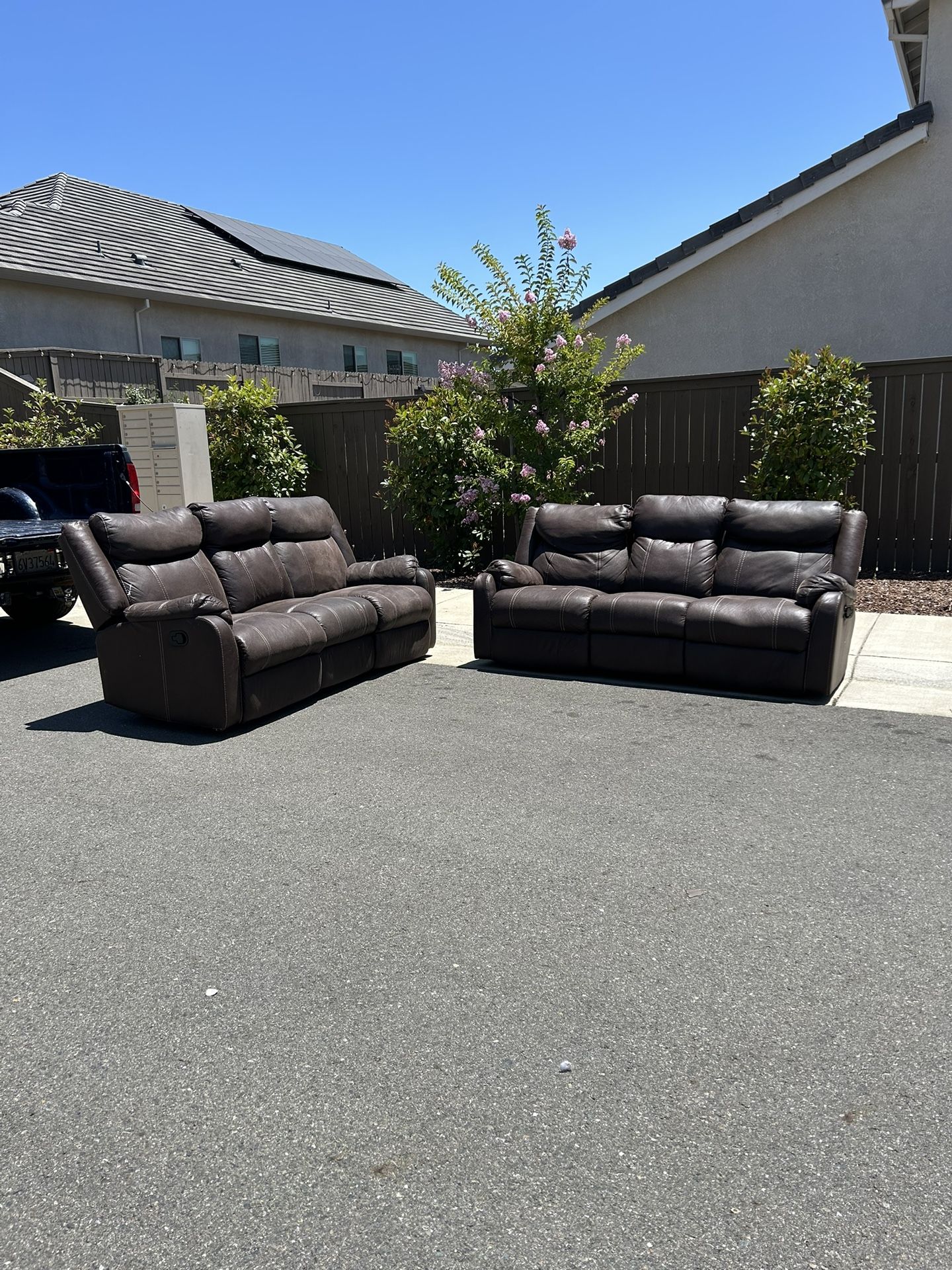 2-Piece Reclining Sofa Set – Brown Faux Leather – Great Condition! (delivery available)