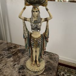 Egyptian Cleopatra Statue