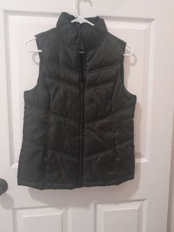 Black Puffer Vest Teens or Ladies size S