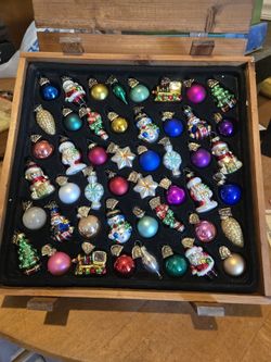 Thomas Pacconi Christmas Orniments