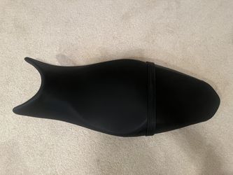 Suzuki SV650 Original Seat