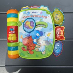 VTech Rhyme and Discover Book - Electronic Book, Fun & Education - Animals Sound