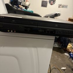 Sony DVD And VHS Combo