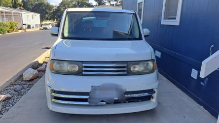 Nissan cube s krom