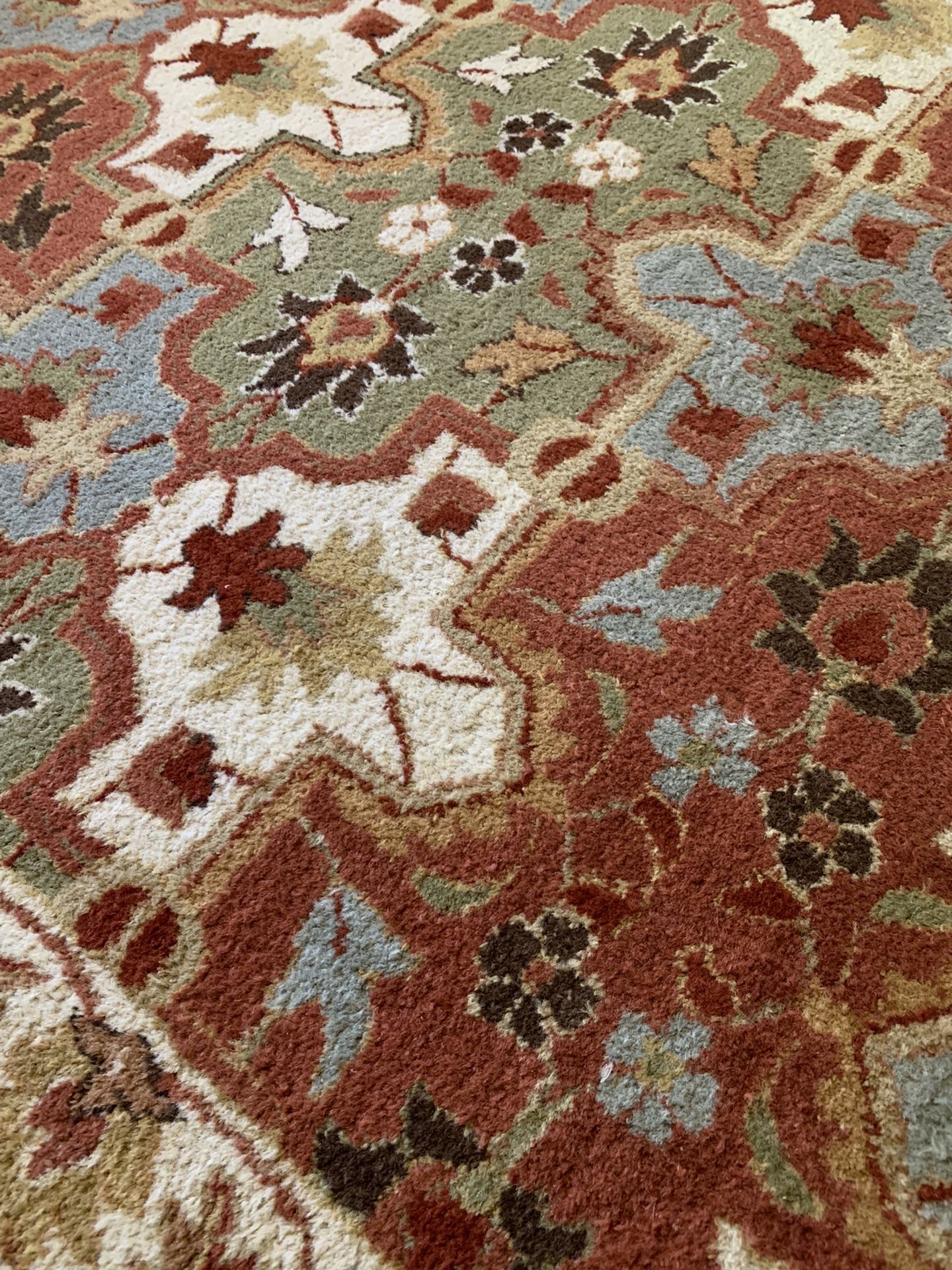 Pottery Barn Rug for Sale in Raleigh, NC OfferUp