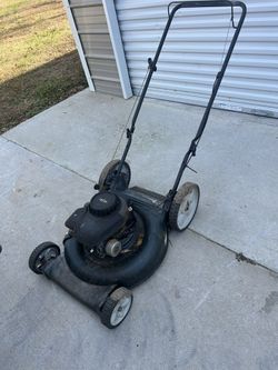 Used Push Mower / Read Below ⬇️ 