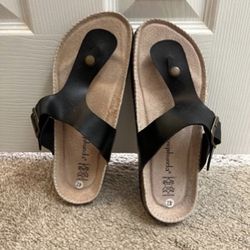 Women’s sandals