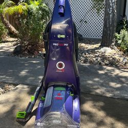 New BISSELL ADVANCED TRIPLECLEAN carpet cleaner