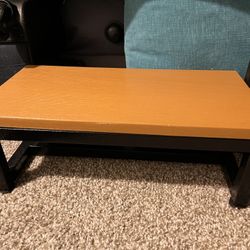 One Step Stool – Adjustable, Non-Slip & Sturdy!