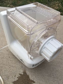 Pizza and sausage maker