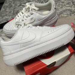 Semi New Women Nikes