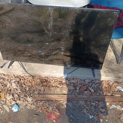 60inch Vizio Screen Busted 35$