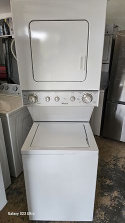 Washer/Dryer Stackable 24"