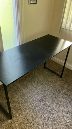 Basic Black Desk