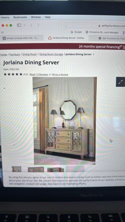 Jorlaina Dining Server