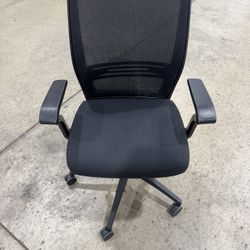 SitOnIt Office Chair