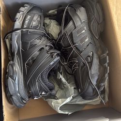 Balenciagas track
