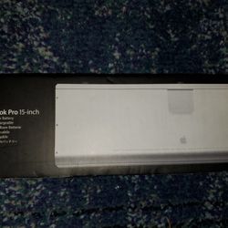 MacBook Pro 15-inch Rechargeable Battery 🔋(New) never used.