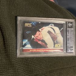 Royce Gracie 2009 Topps Round 1 Gold BGS 8.5