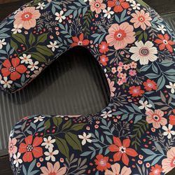 Boppy pillow
