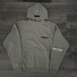 Essential Hoodie 