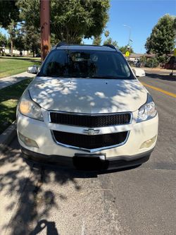 2011 Chevy traverse LT