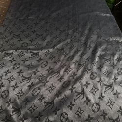 Lv Scarf