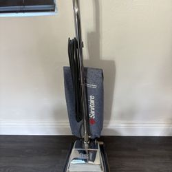 Sanitaire Heavy Duty Vacuum 