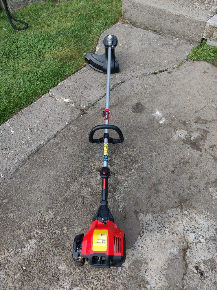 Craftsman Weed Eater 4cycle 30cc for Sale in WA OfferUp